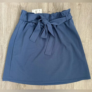 NWT Versona Potter’s Pot Mini Skirt, Sz Small